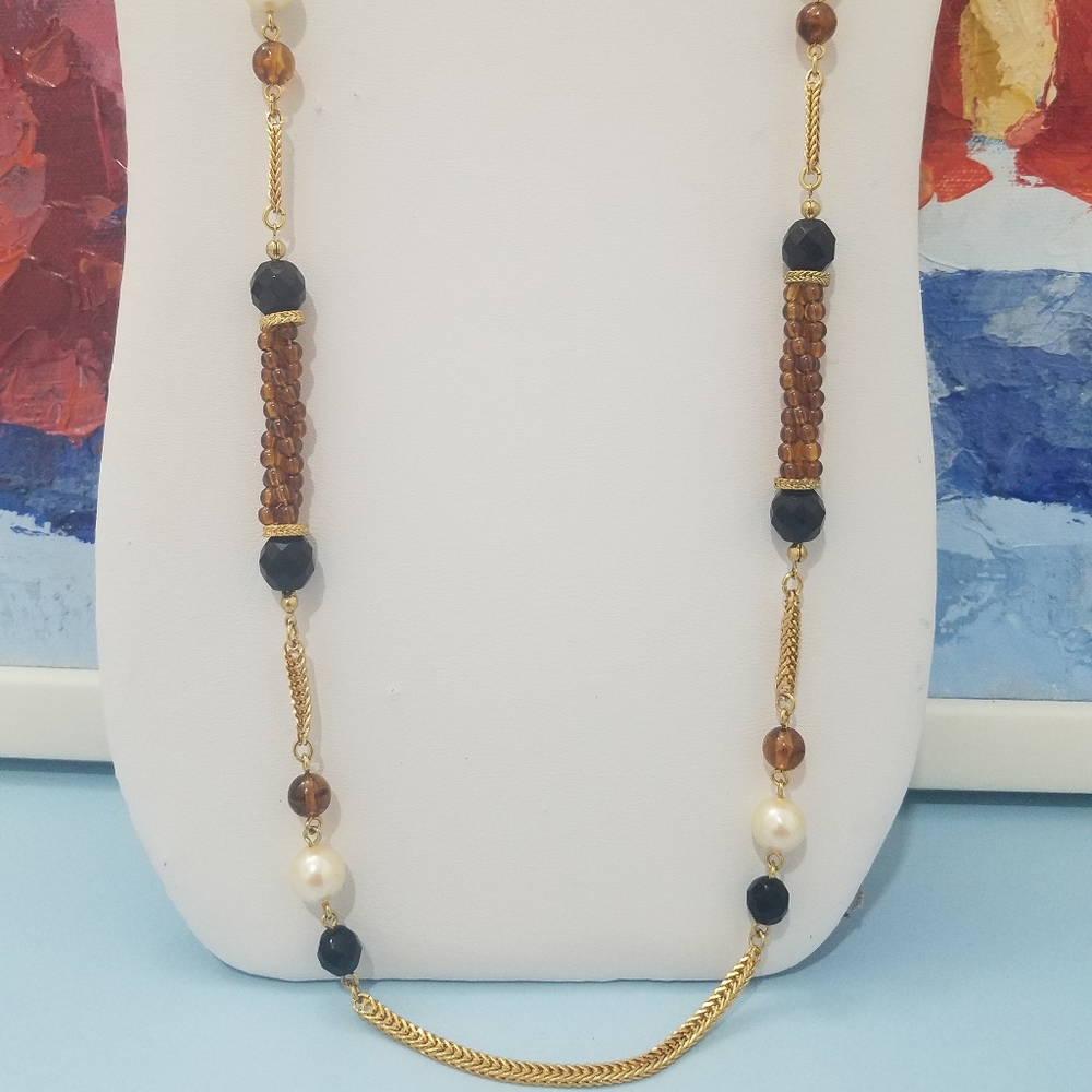 Vintage Monet necklace